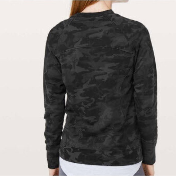 Lululemon Scuba Crew size 8 Incognito Camo Grey Black Pullover Sweatshirt - Picture 4 of 9